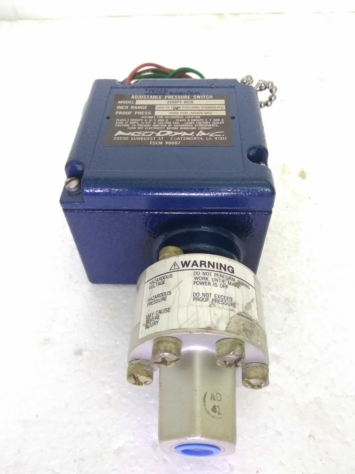 Neo-Dyn Adjustable Pressure Switch Model: 200P18C6 Range: 1000-10,000 PSIG - NEW
