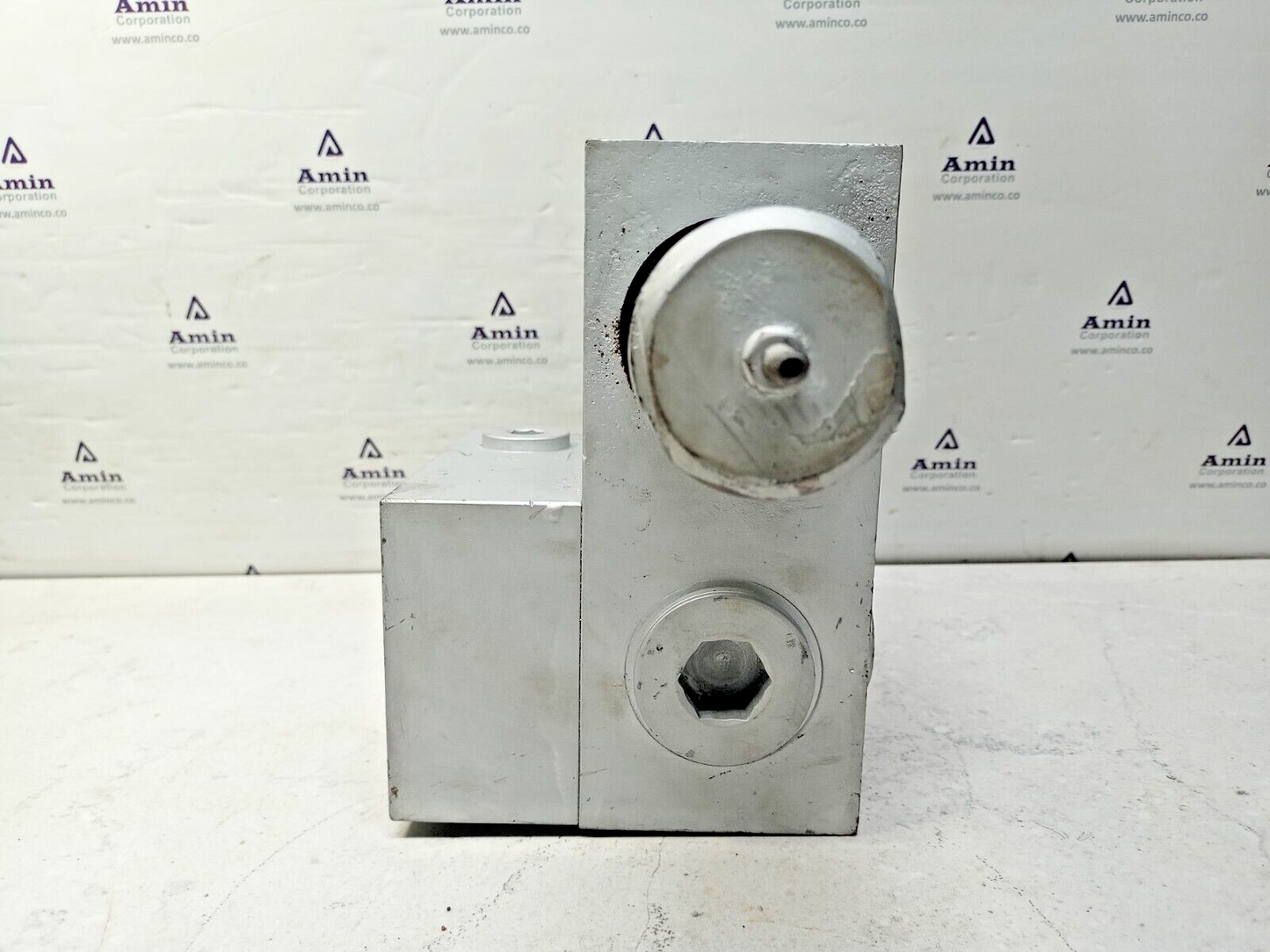 Rexroth DBDS10K18/400 S0 159 08W11 Hydraulic pressure relief valve with block