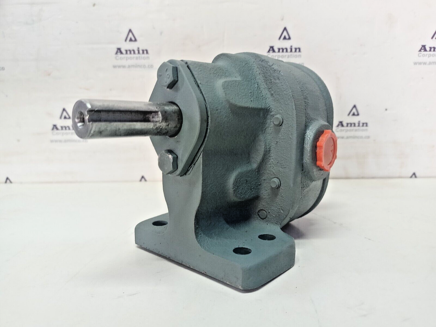 BSM- Brown & Sharpe No.2-S Foot mounted Rotary gear pump - Pressure tested