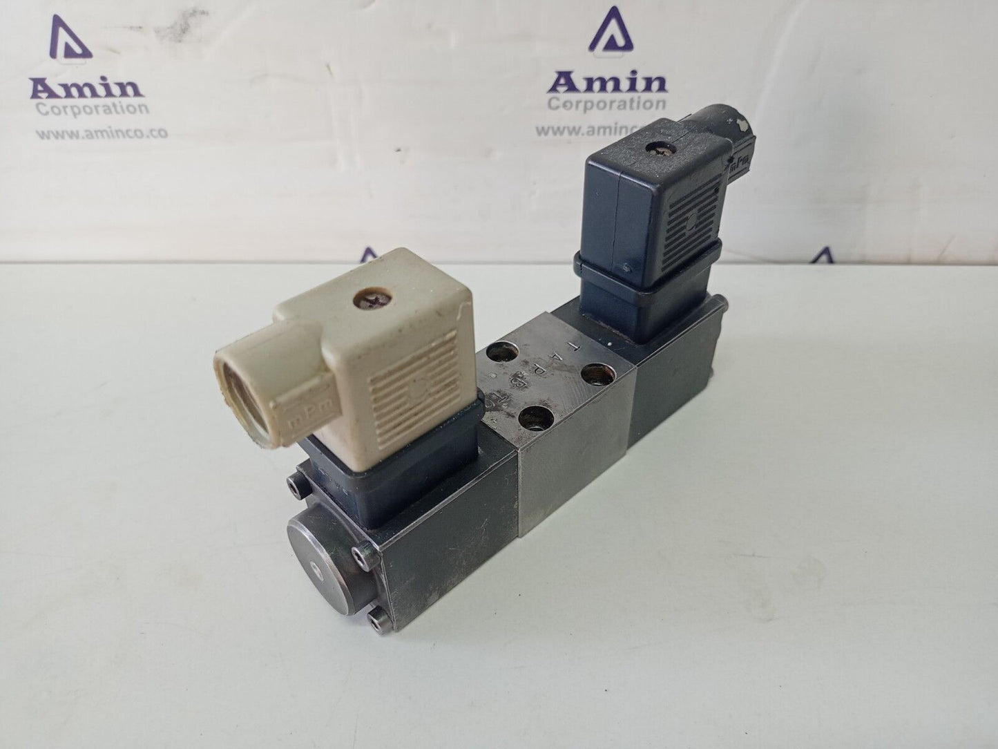 WANDFLUH BM4D31 Hydraulic Solenoid Operated Valve