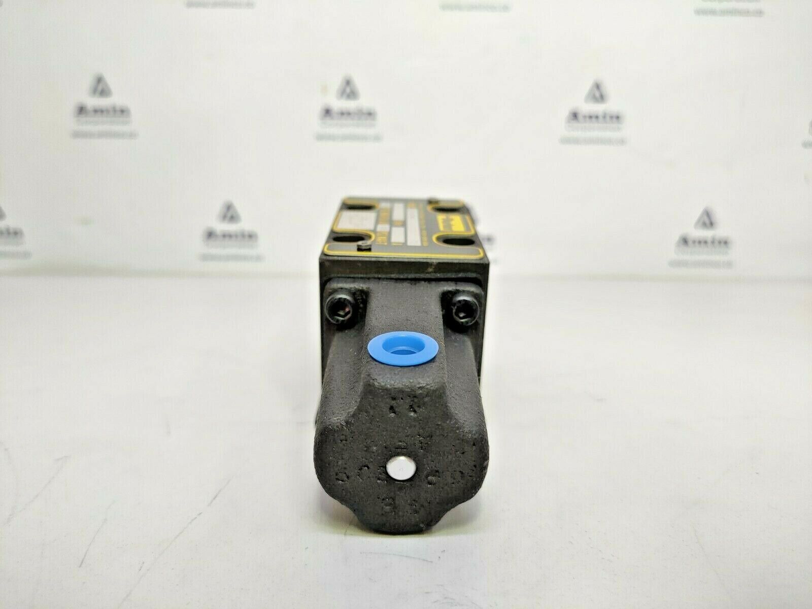 Parker D1VA1HN Directional control valve - NEW