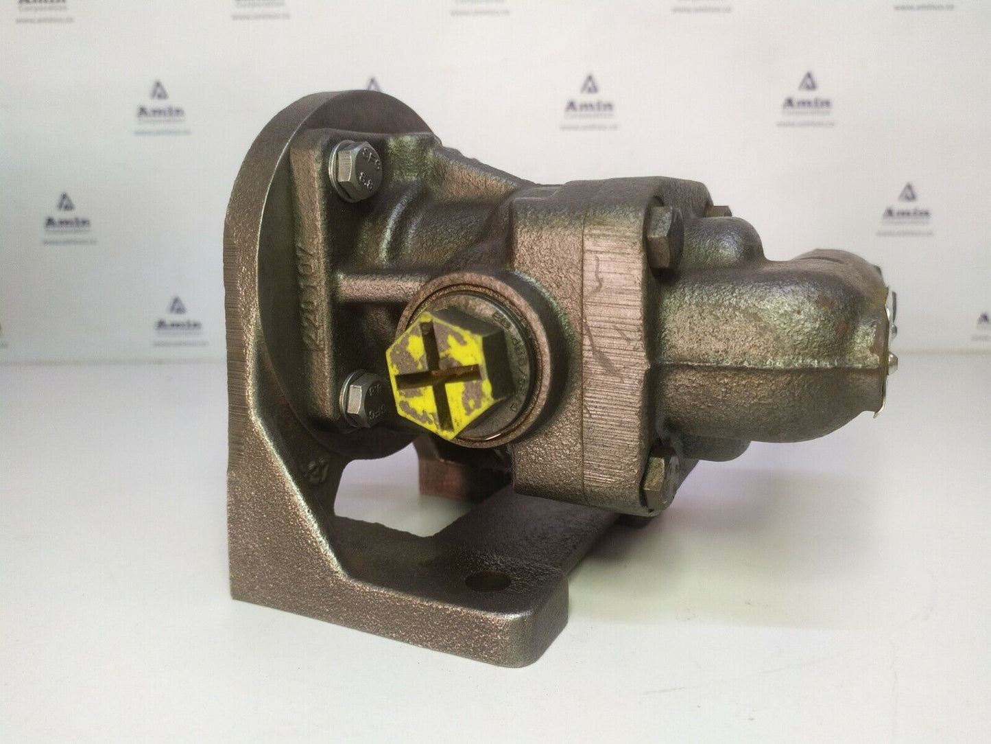 KF8-LX-2-D15 Van Wijk & Boerma Hydraulic gear pump - NEW