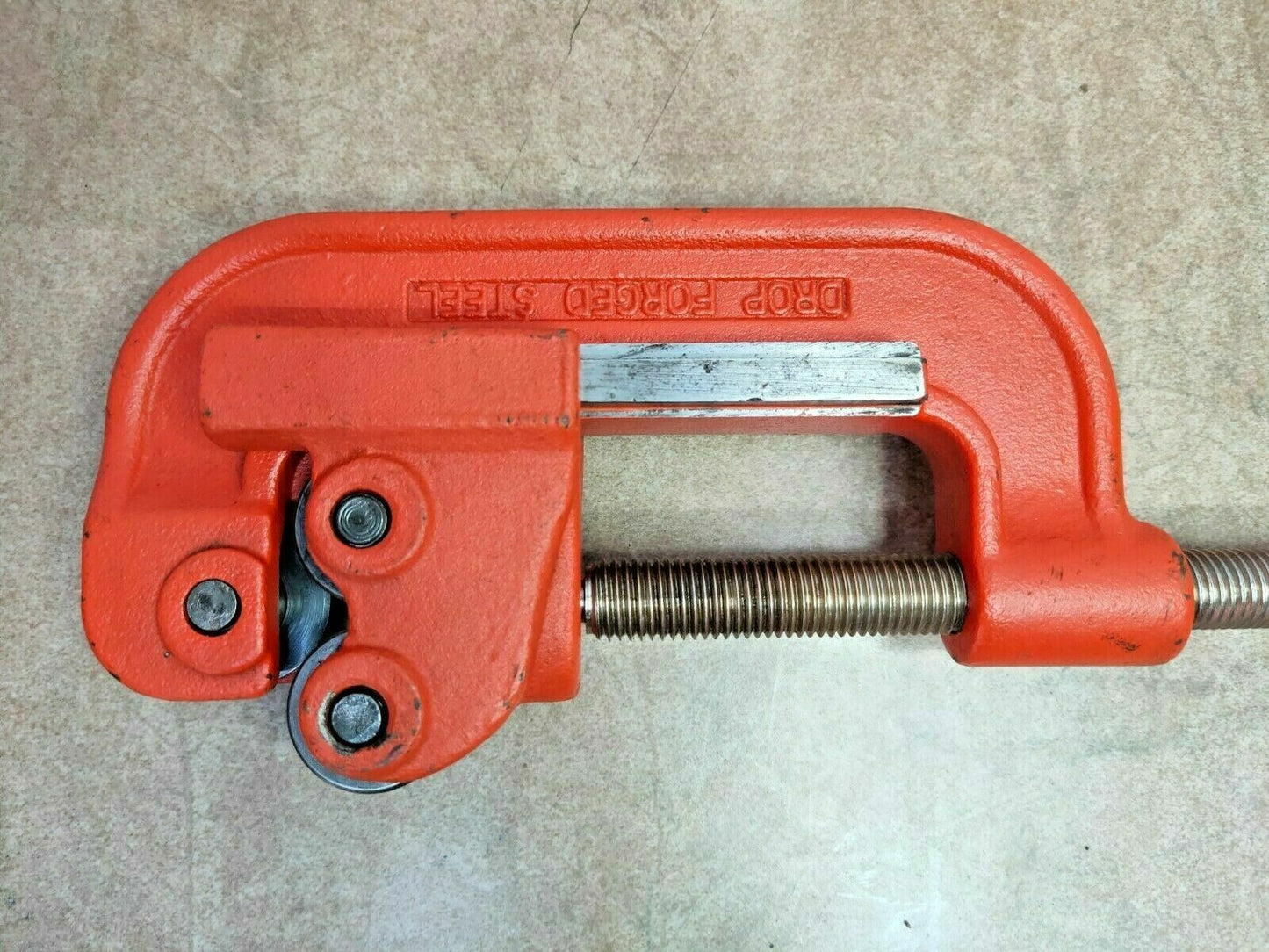 EGA Master 63172 Steel pipe cutter Range: 1/8''-2''