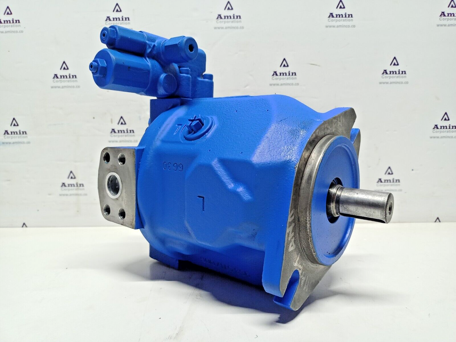 Rexroth A A10VS0 28 Axial piston variable pump - Refurbished and tested