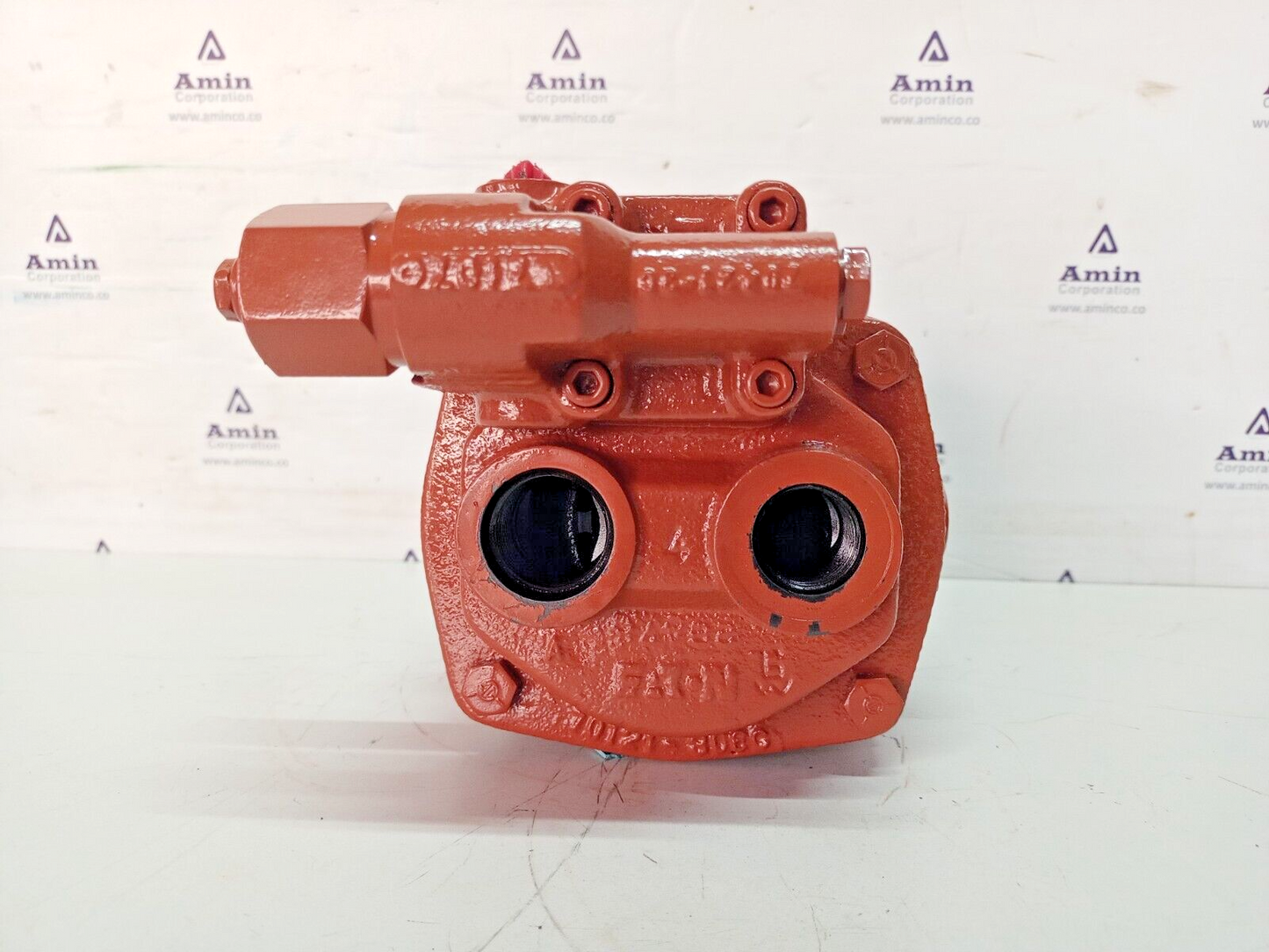 Eaton 70121-806C Hydraulic piston pump - Refurbished and Tested