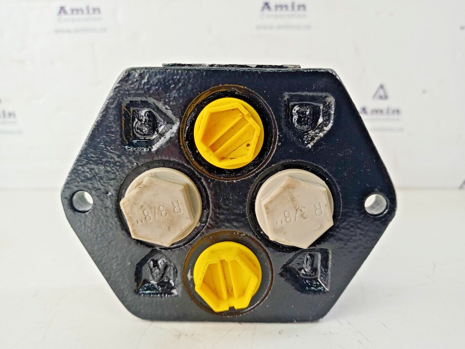 Parker SPD23B910 Subplate for directional control valve