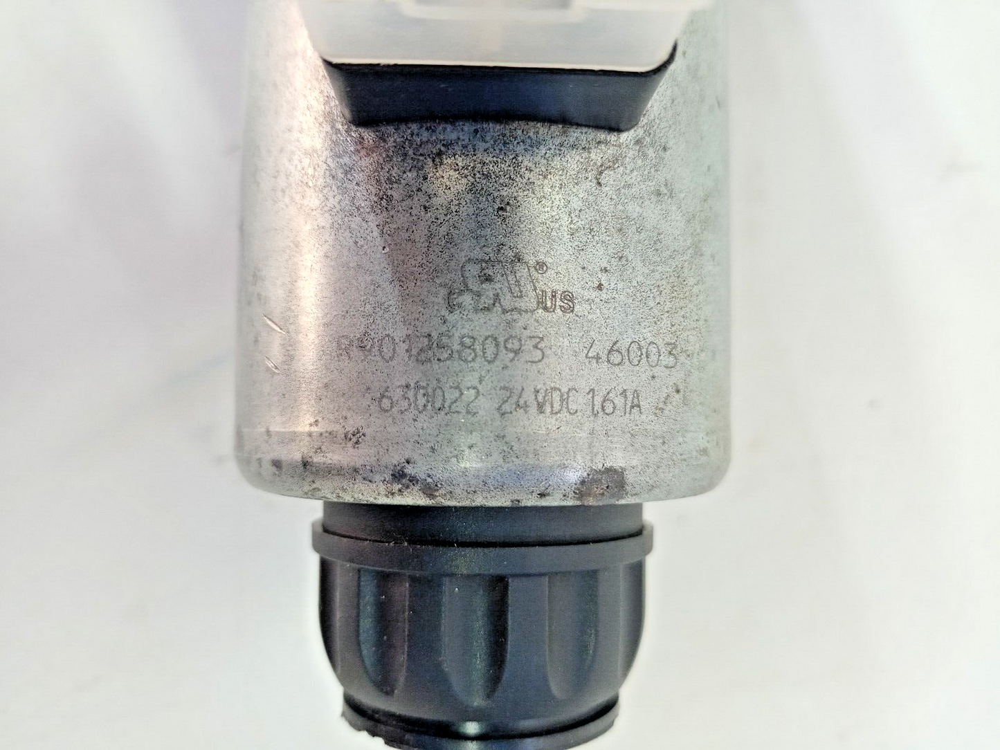 Rexroth 4WE 10 D50/EG24N9K4/M Directional spool valve 4WE10D50/EG24N9K4/M