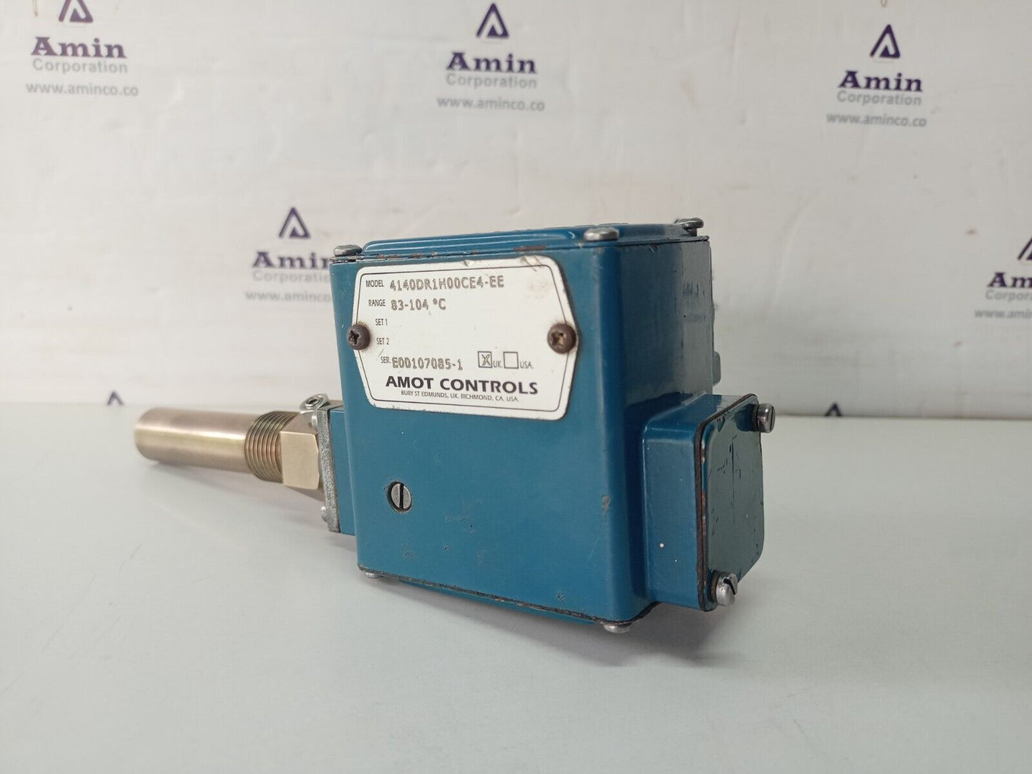 Amot Controls Model 4140 Temperature Switch 4140DR1H00CE4-EE Range:83-104°C- NEW