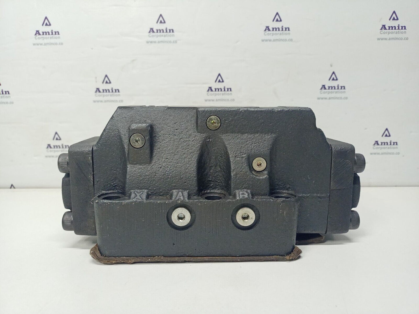 Eaton-Vickers DG5S-8-2C-T-M-X1-ER4-30 Directional control valve - NEW