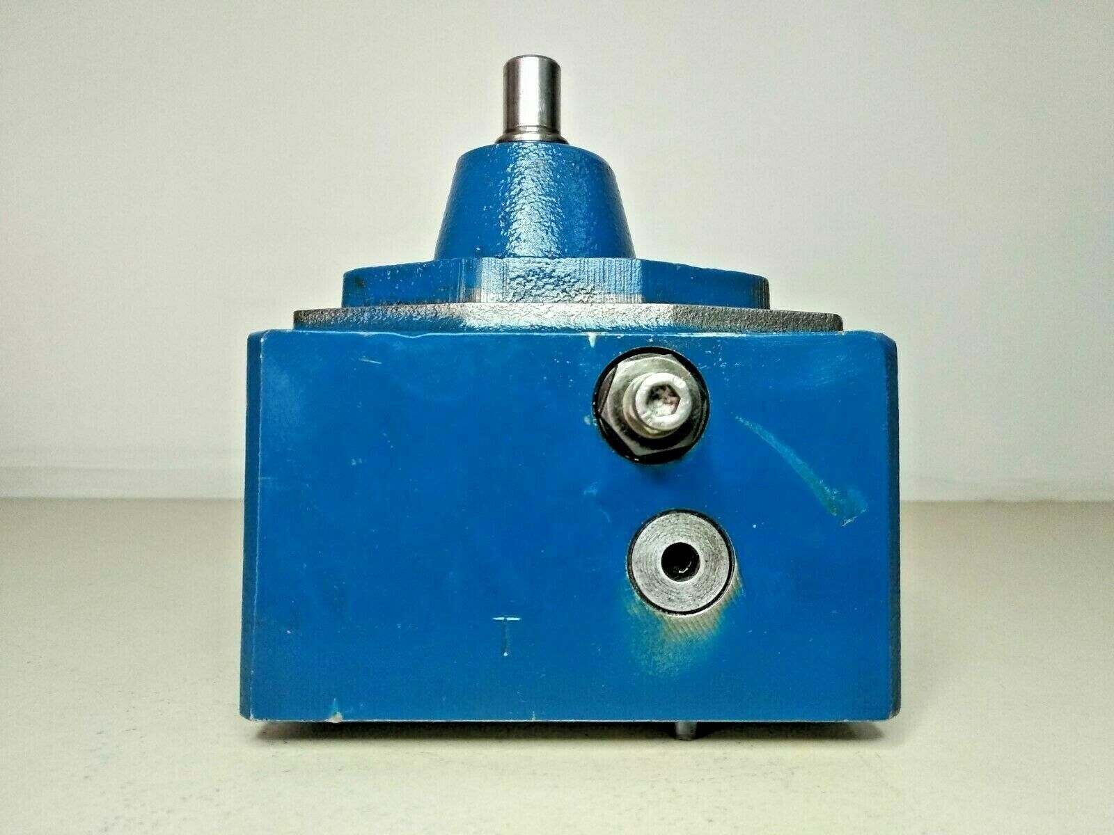 Rexroth 3 FRM 16-2460LD 3-Way Directional Flow Control Valve - NEW
