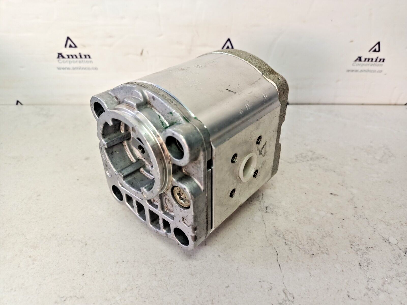 Rexroth 0510 615 007 Hydraulic gear pump 0510615007 - NEW