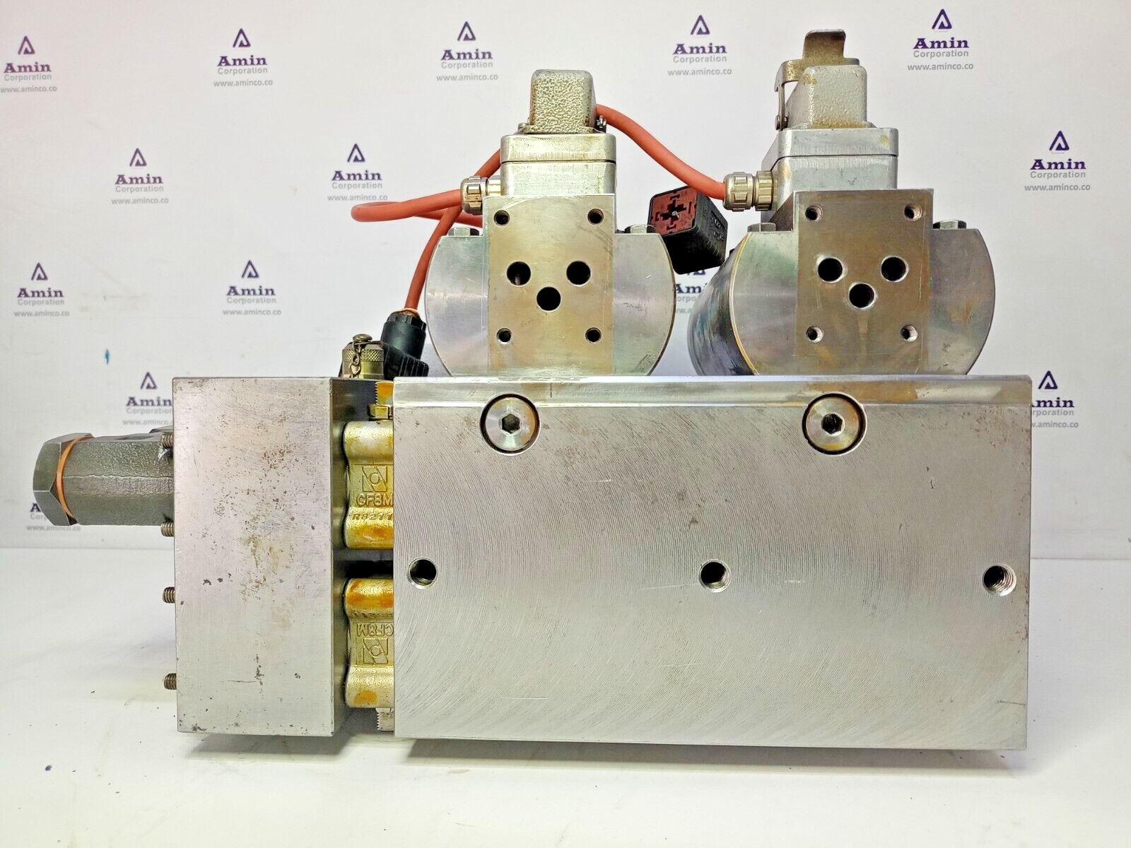 Excavator Energy Accumulator MU70-300, MUV200-500 with Hydraulic valve block