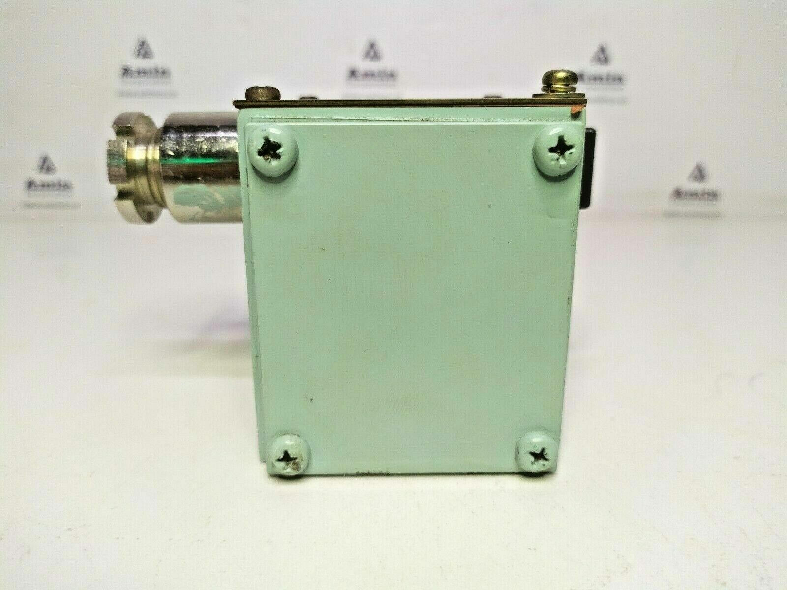 Nakakita Seisakusho NS691-6M Solenoid valve