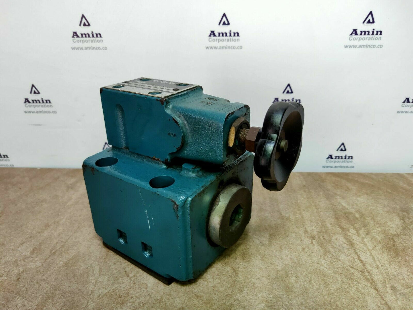 Bosch 081DV25P108-V-513-D Pressure 4500 psi Hydraulic valve - NEW