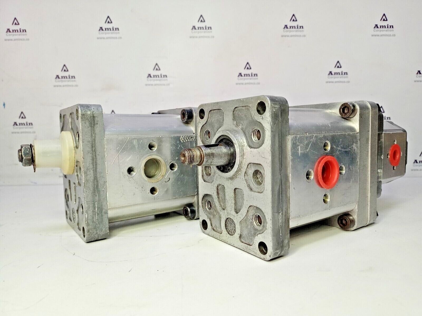 Sauer Danfoss SNW2NN/025R501BQ With SNP1NN/2.6RN01DA Double Hyd. gear pump