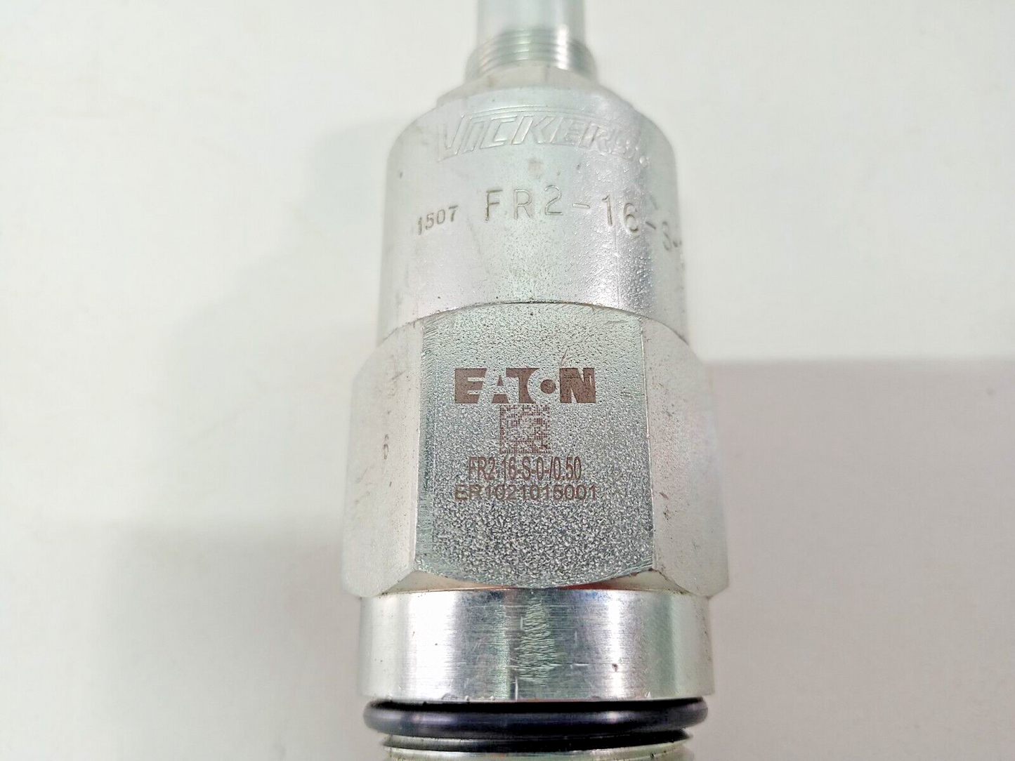 Eaton Vickers FR2-16-S-0-/0.50 Flow regulator Cartridge only 3000PSI - NEW