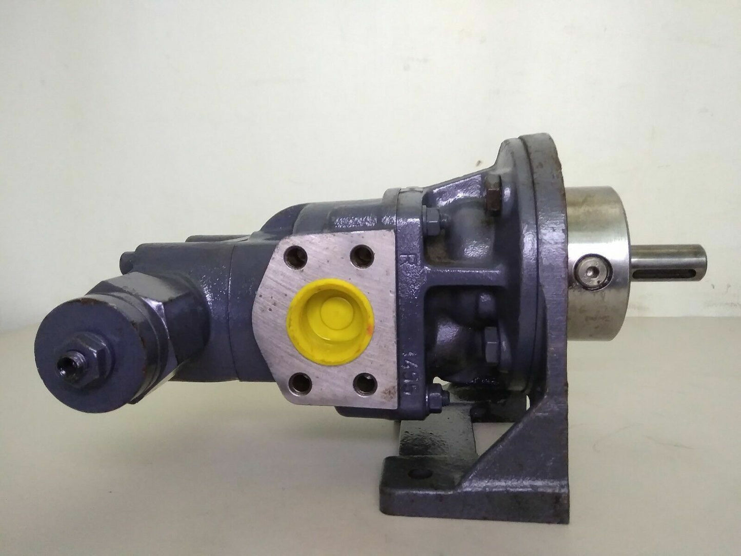 Kracht KF2/32 E1XBN00 0DP29 Gear Pump - NEW