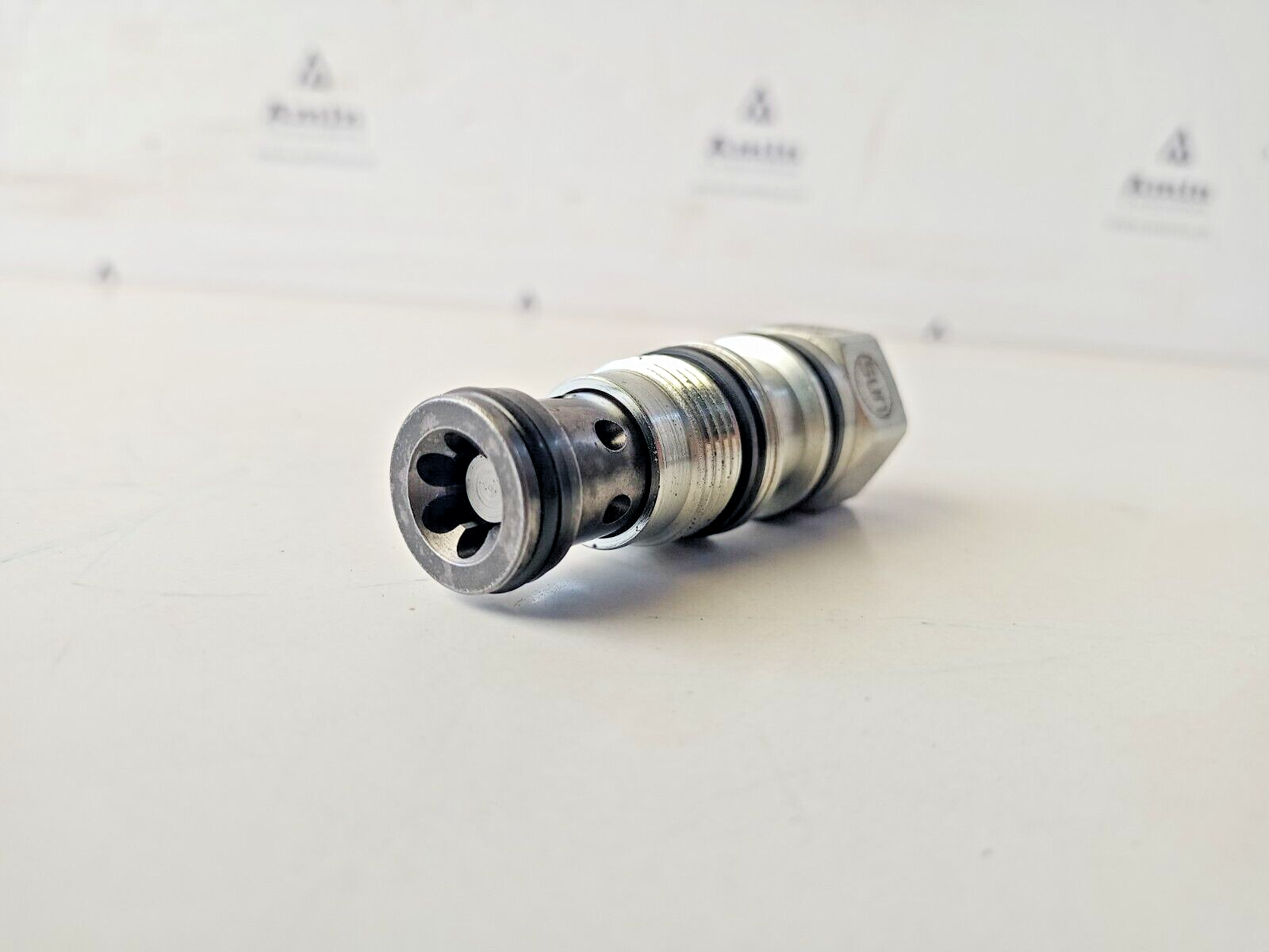 Sun hydraulics CKCB-XCN Check valve CKCBXCN - NEW