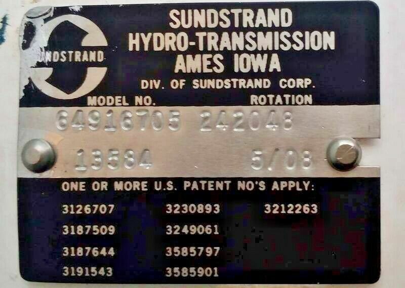 SUNDSTRAND HYDRO-TRANSMISSION 64916705 Hydraulic Piston pump Model code:24-2048