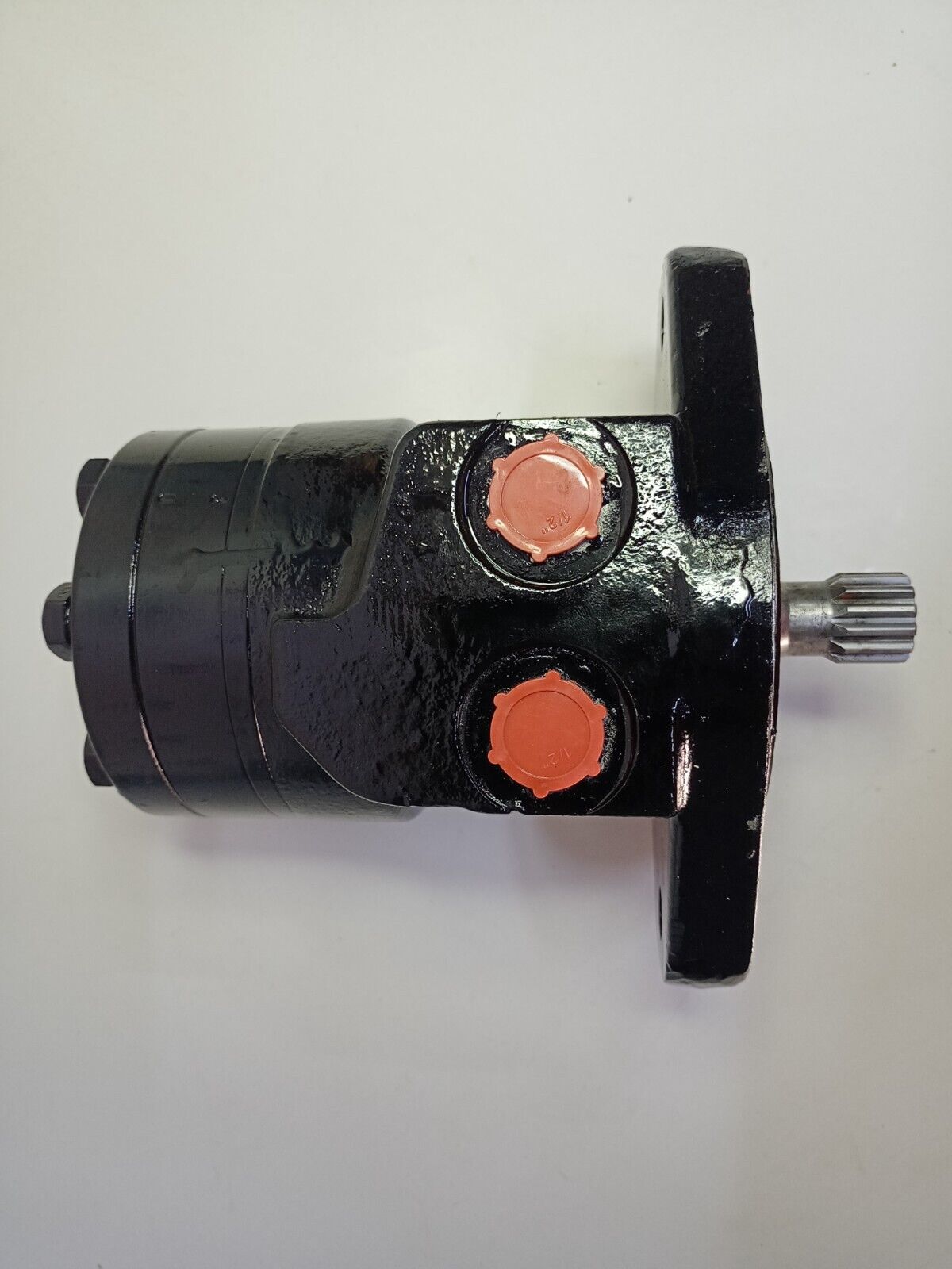 White drive 255100B1801AAAAA Hydraulic motor