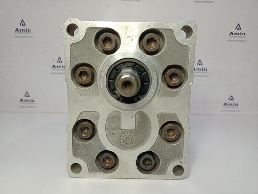 Sundstrand SNP3/33 D CO01 Hydraulic Gear Pump - NEW Free Fast Shipping