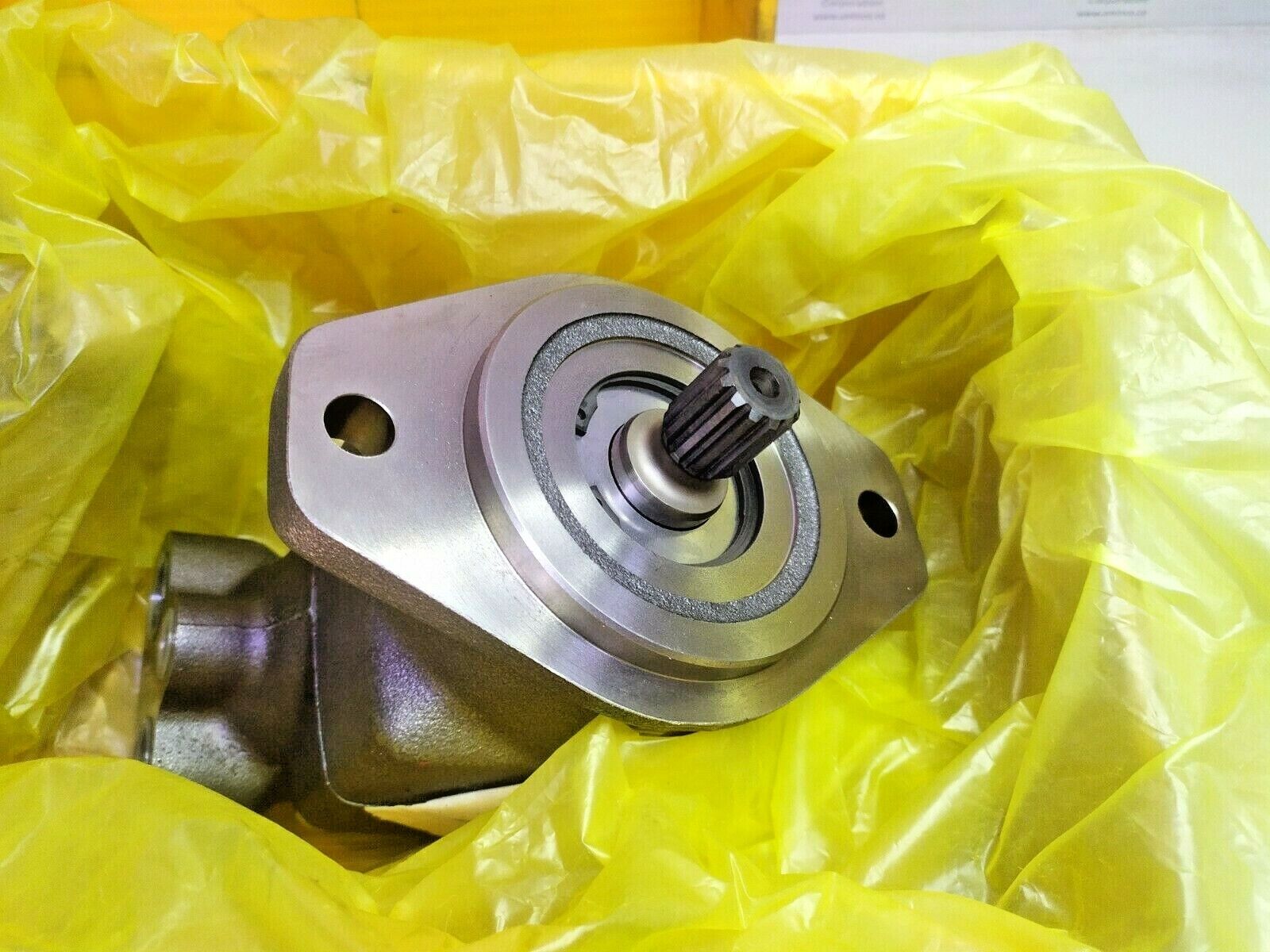 NEW Parker F11-019-MB-SV-S-000-000-0 Hydraulic Motor Part No.: 3708466
