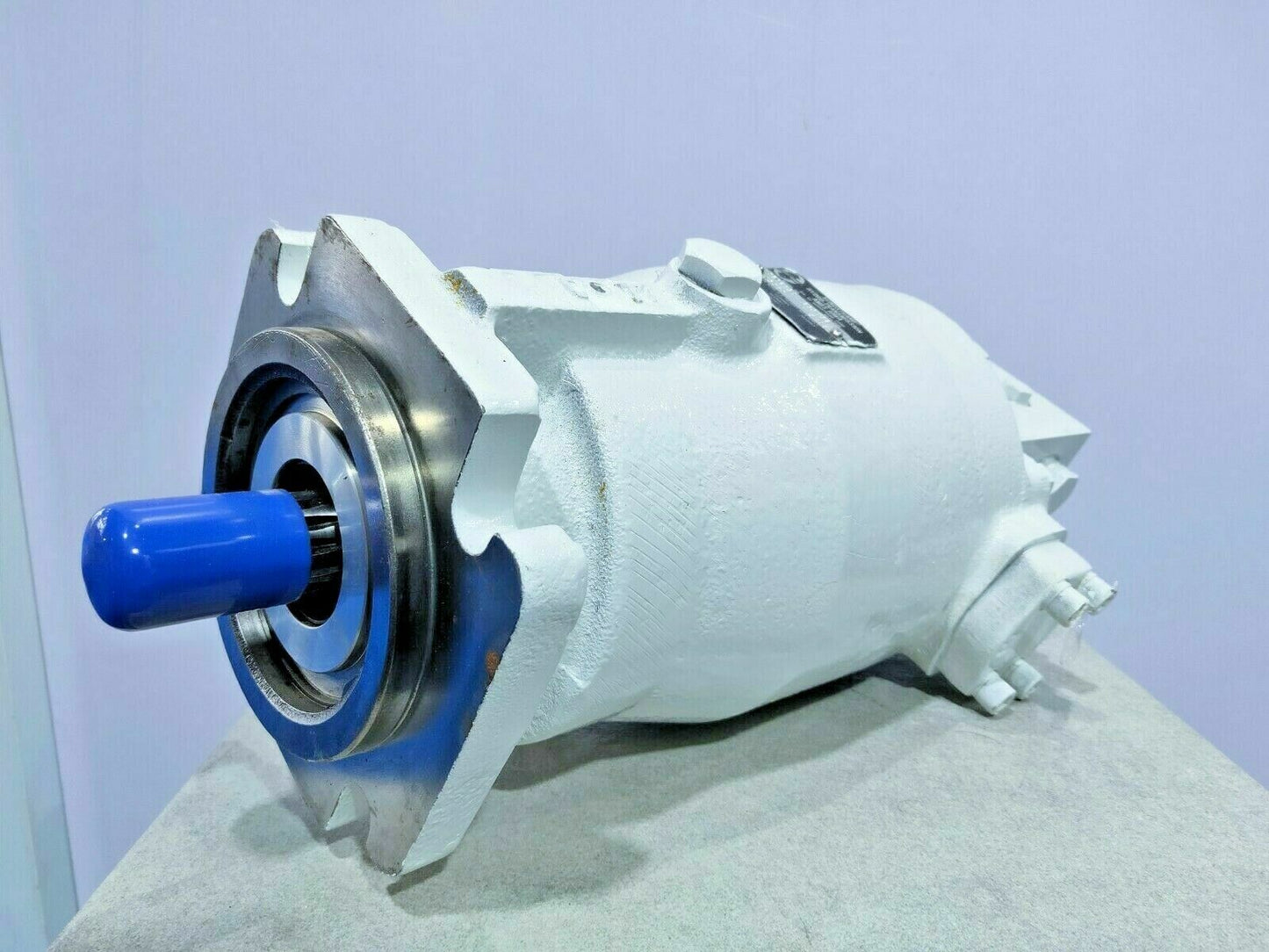 SUNDSTRAND HYDRO-TRANSMISSION 64917003 233082 Hydraulic Motor - NEW
