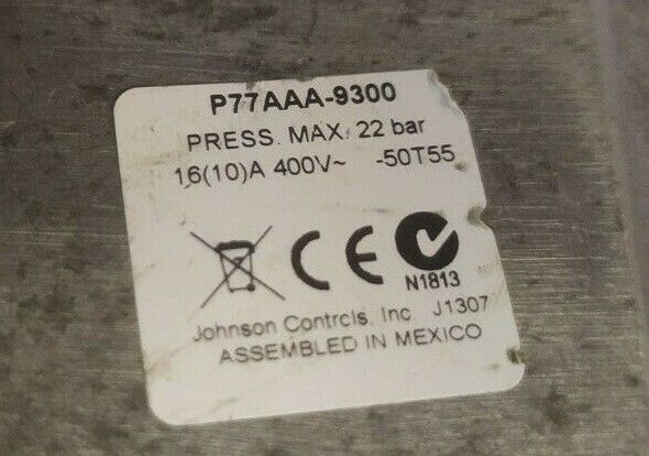 Johnson controls P77AAA-9300 - NEW Unused