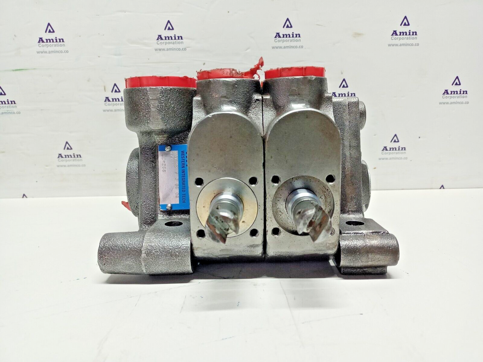 Parker 42-LC-20 Hydraulic Directional control valve - NEW