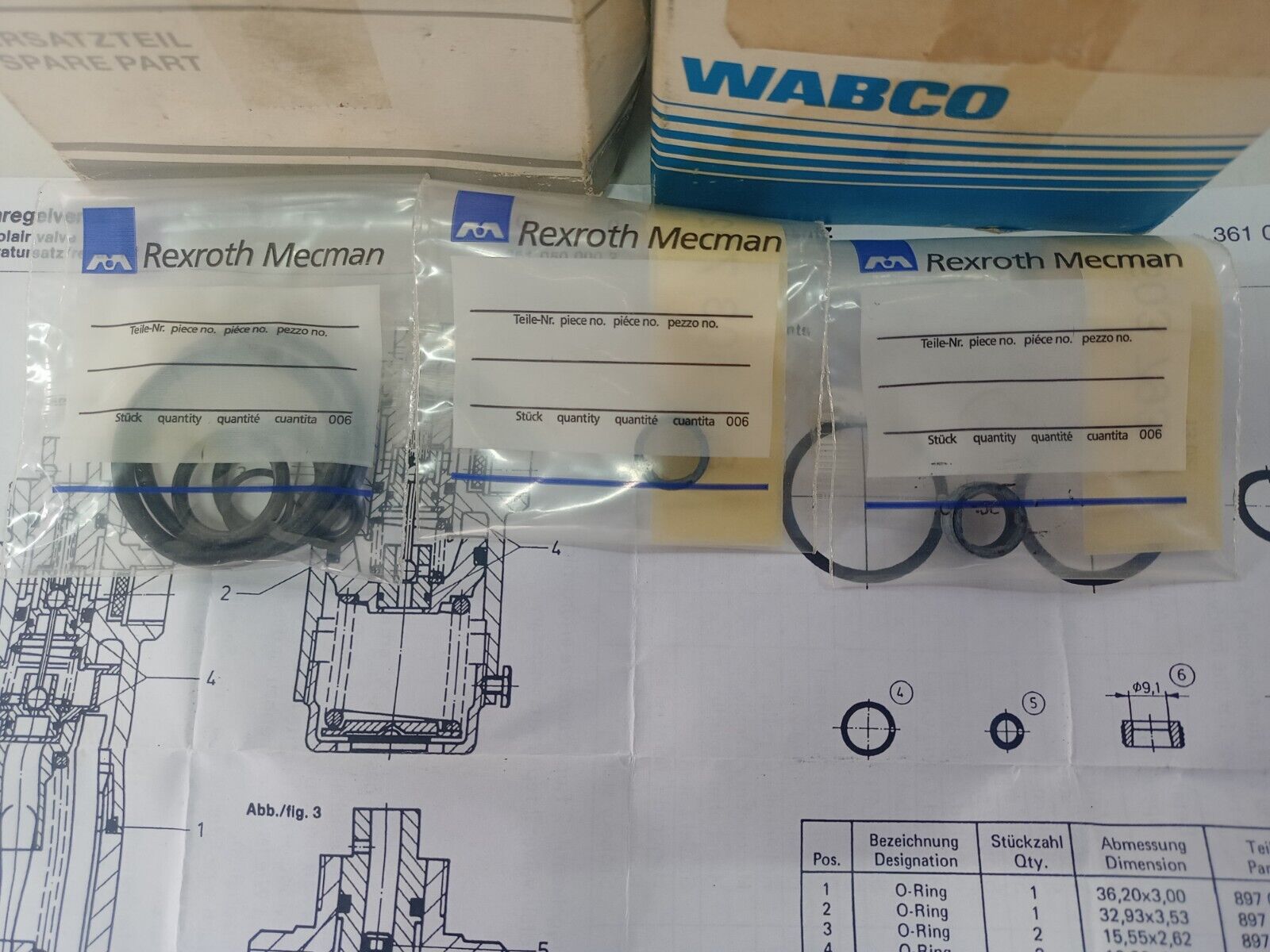 Rexroth 3610500002 Pneumatic Valve Repair kit - NEW