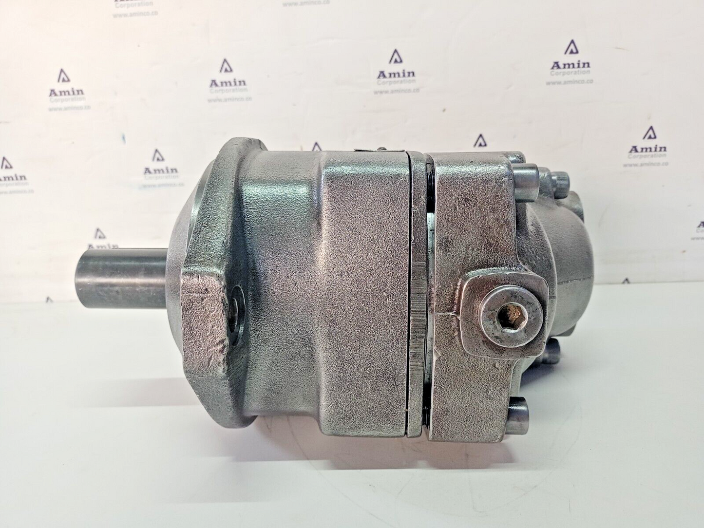 Volvo Hydraulics F11-58-MB-CN-K Hydraulic motor - NEW