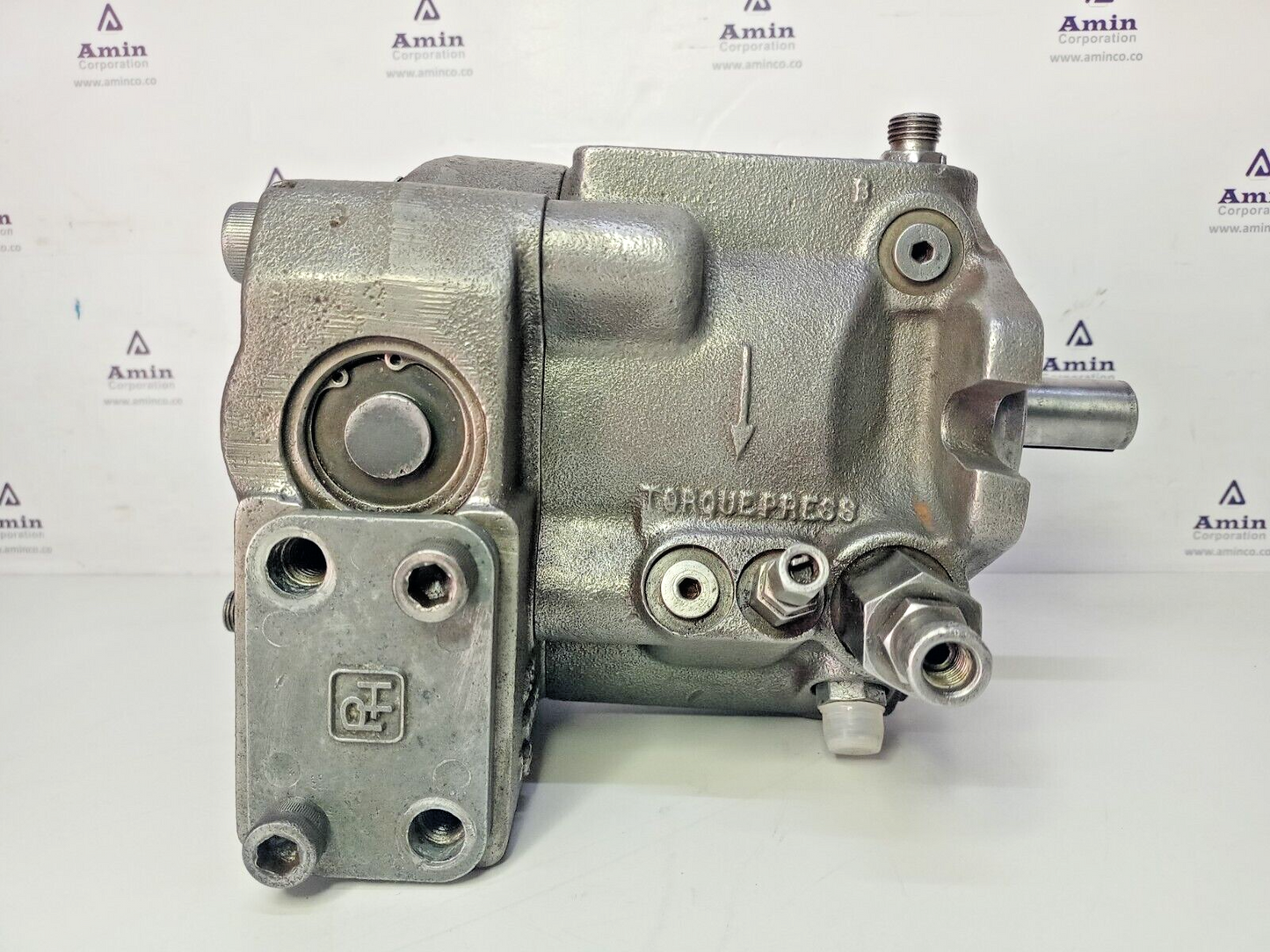 Parker PAVC3392L42A26 Hydraulic Piston pump PAVC33 Series - Refurbished