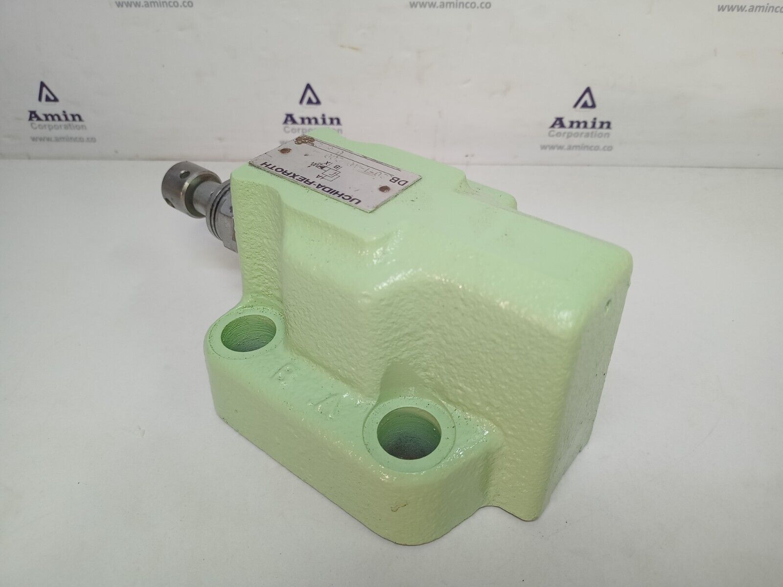 Uchida Rexroth DB 20-1-A0/200 Relief Valve - NEW SURPLUS
