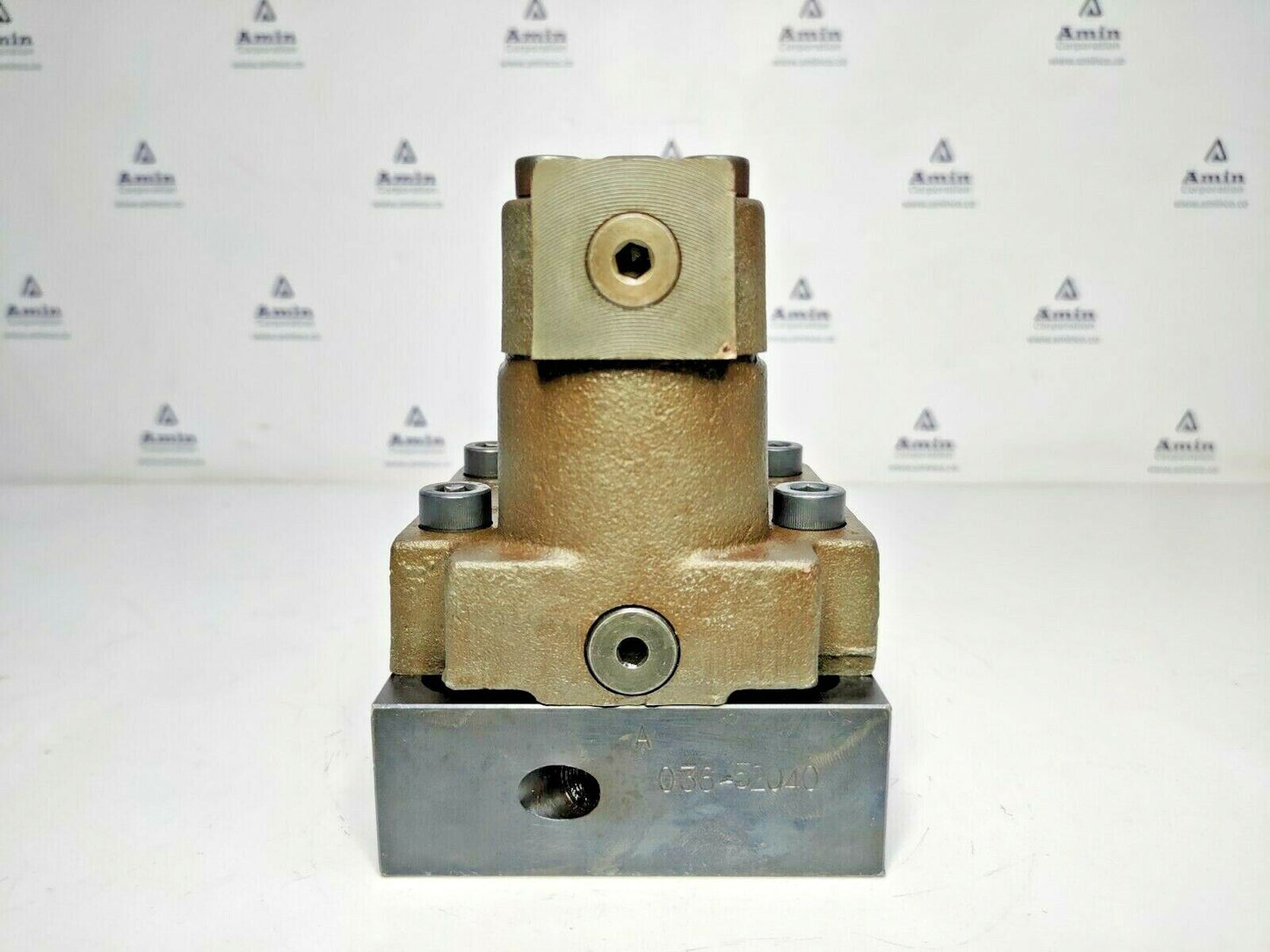 Denison Hydraulics R4V06-533-10-A1 Pressure Relief valve S26-34680-0 - NEW