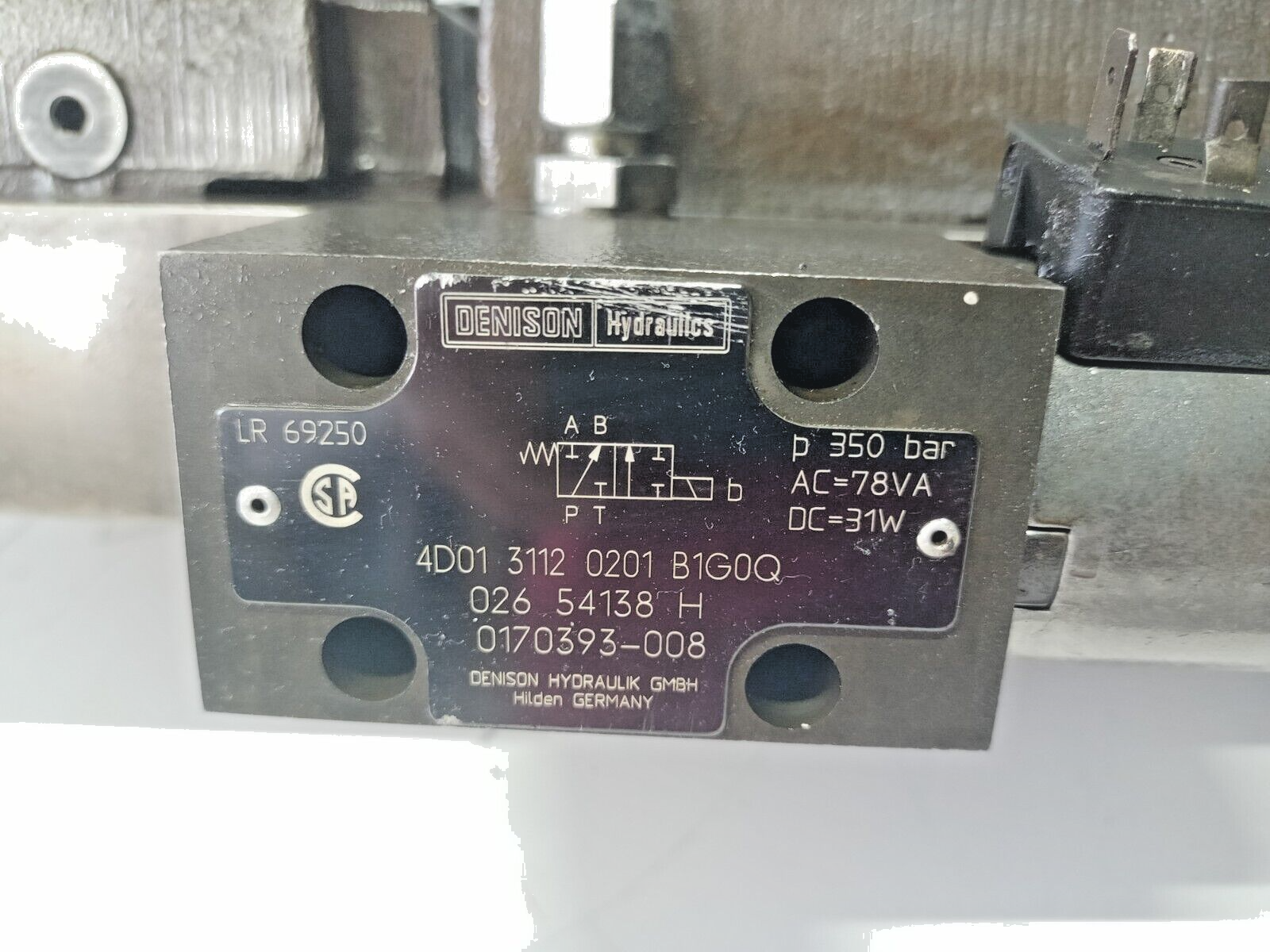 MacGREGOR Cranes Part No.: 1098378 Hydraulic valve block complete - New Surplus