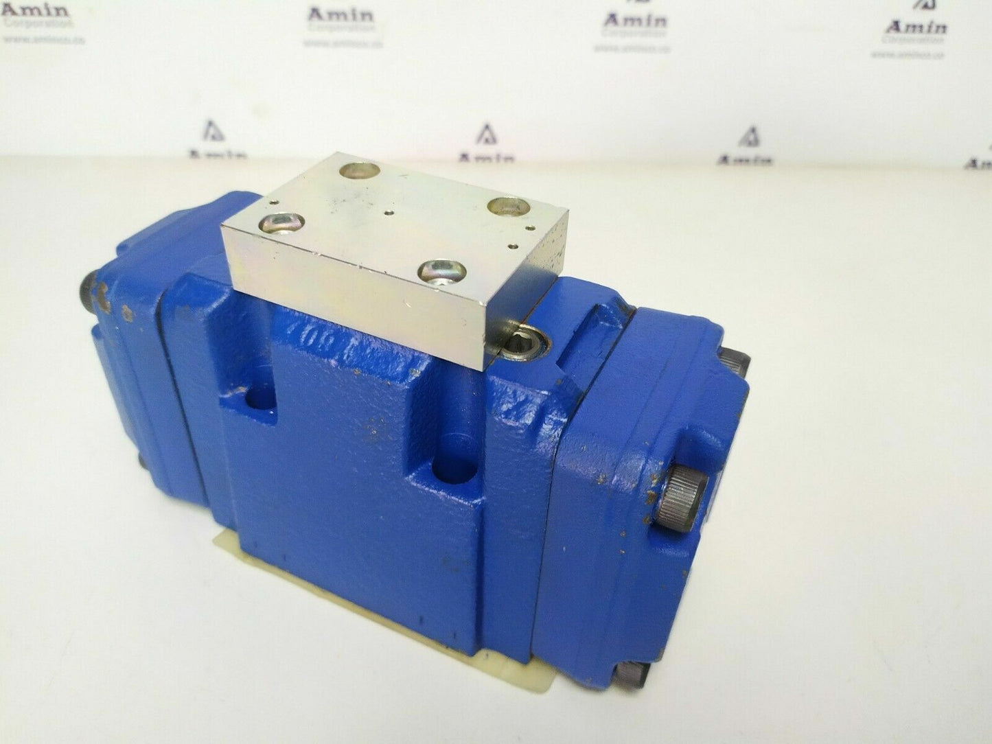 Rexroth R900538177 , 4WH10Q45/ Directional control valve - NEW