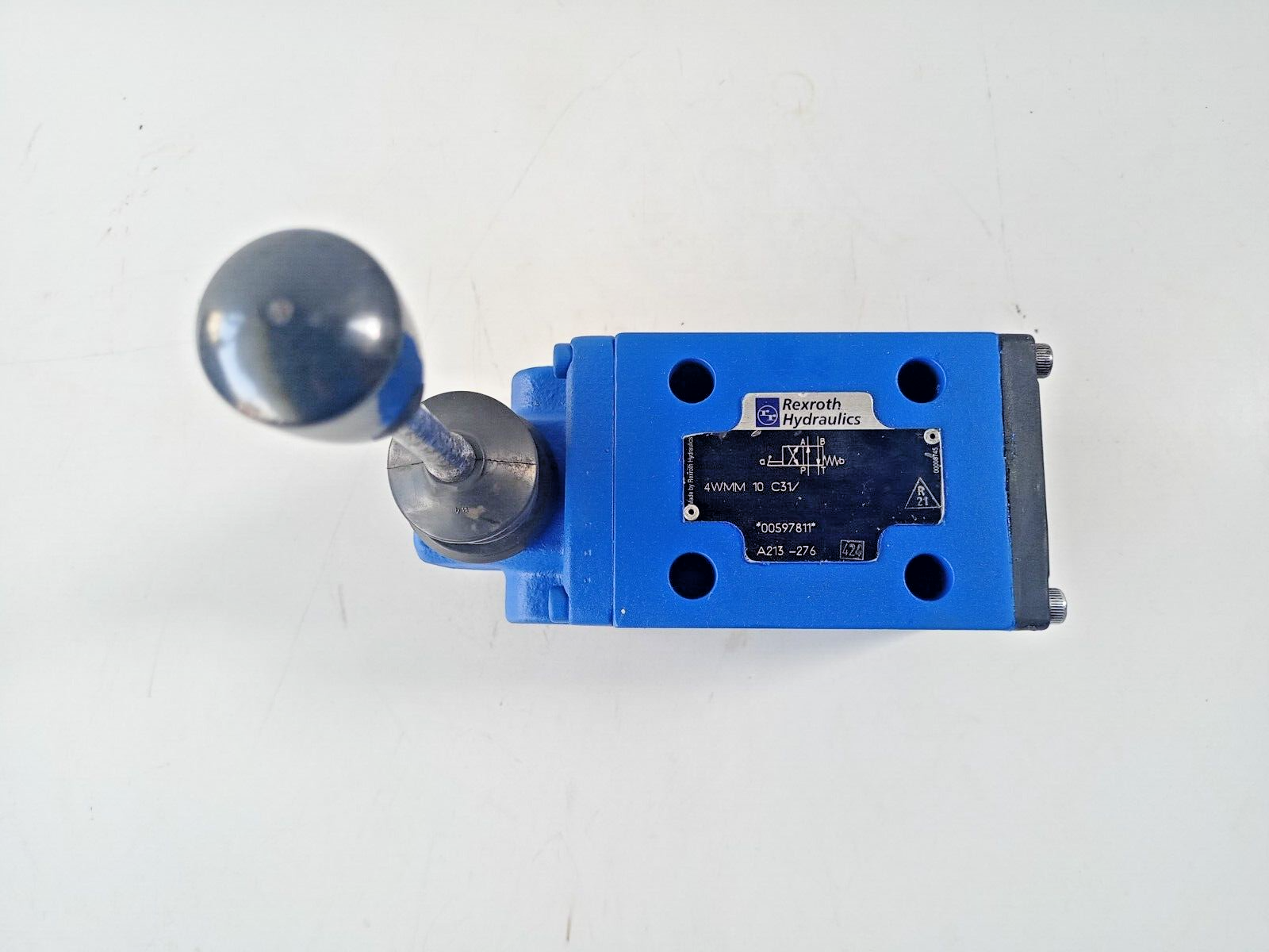 REXROTH 4WMM 10 C31 Directional control valve