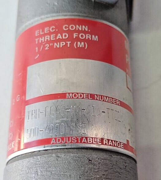SOR 1BH-EG45-M4-C1A-TTC1 Snap Mini-Hermet pressure switch 500-4000 PSI - NEW
