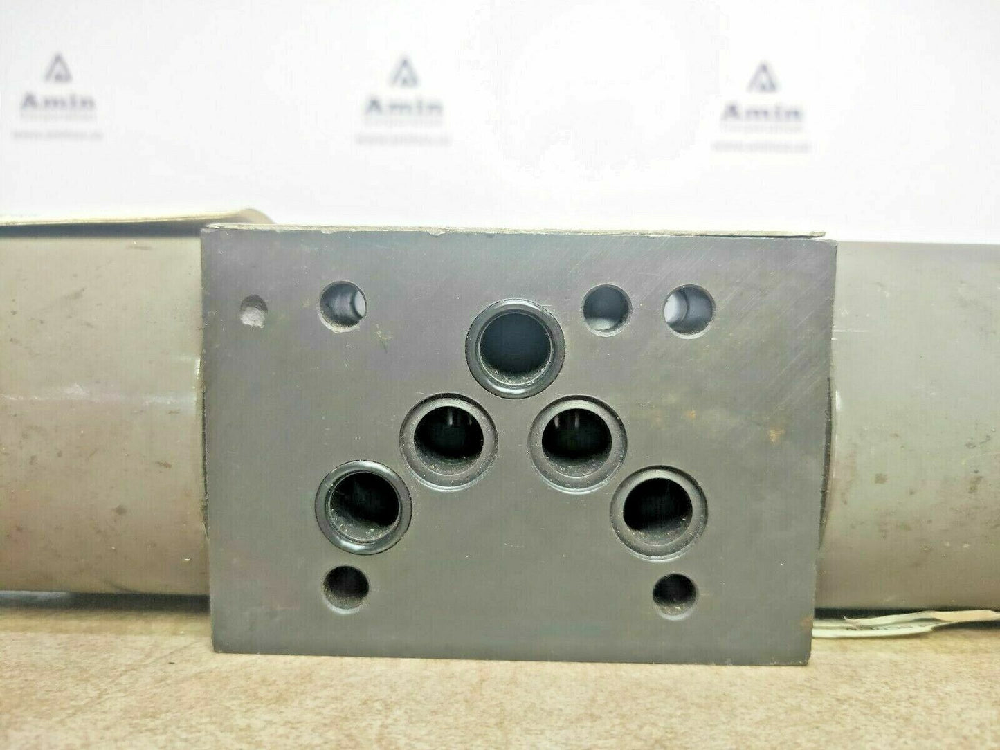 Eaton-Vickers DG4V4-012C-M-X1-ER4-10-S585 Directional control valve - NEW