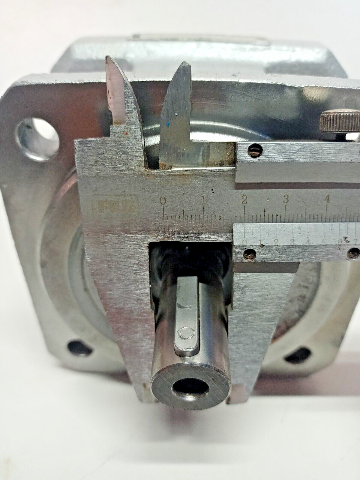 Vickers GPA2-10-A1-2-E-20-R Double Hydraulic Internal gear pump - Refurbished #2