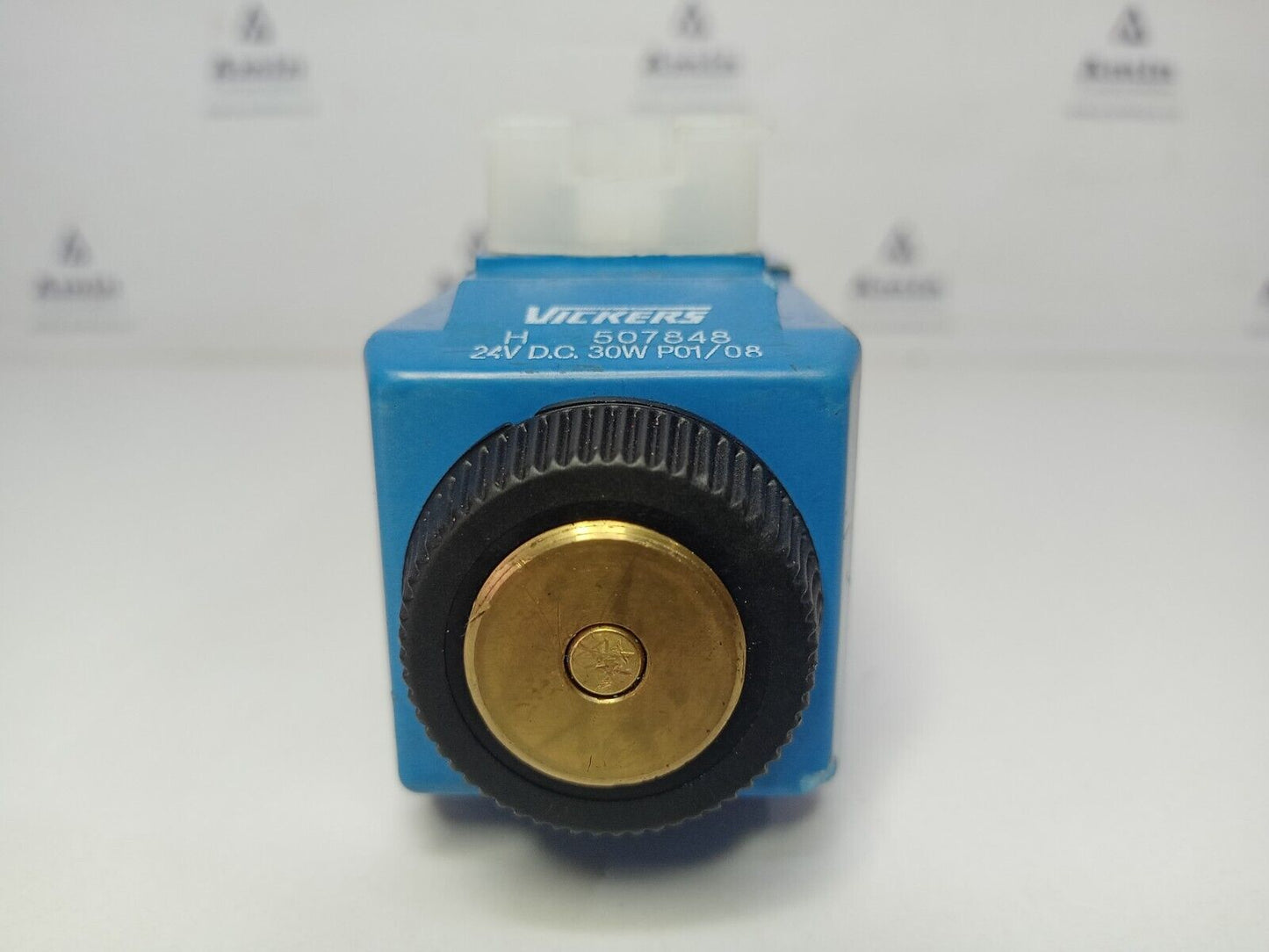 Eaton Vickers DG4V-3-2N-M-U-H7-60 Directional Control valve - NEW