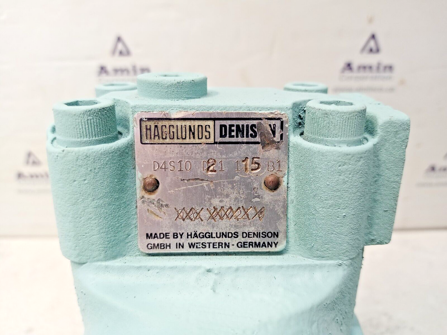 Hagglunds Denison D4S10 D21 115 B1 Directional seat valve