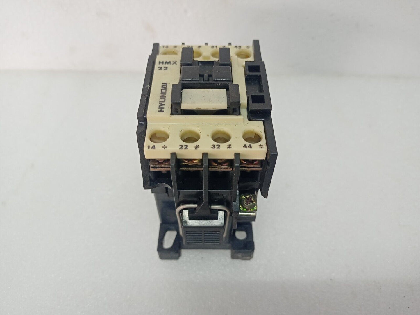 hyundai HMX 22 Relay