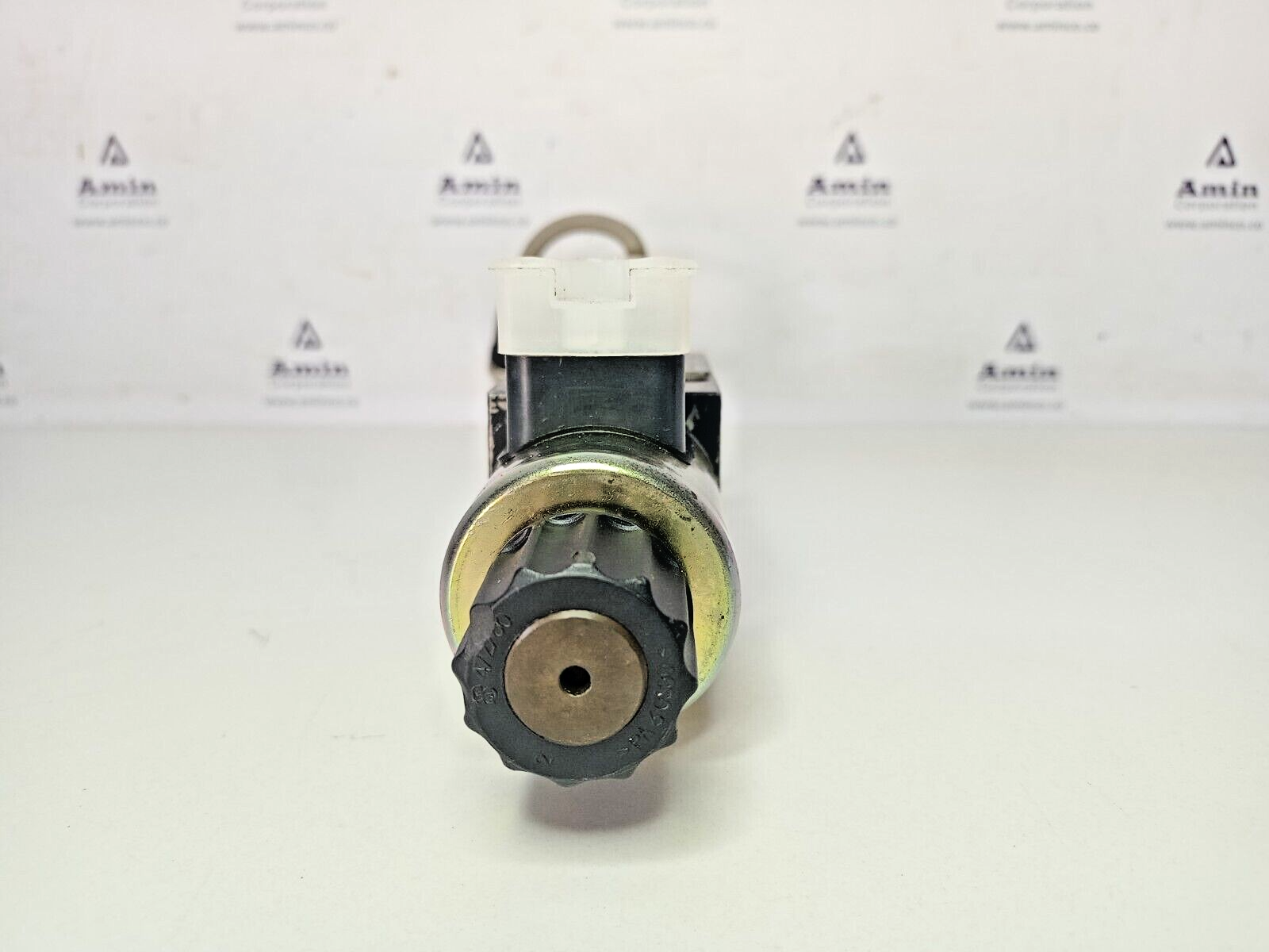 Denison Hydraulics 4DP01 LT02F20 03B1 G12C1 proportional DC valve