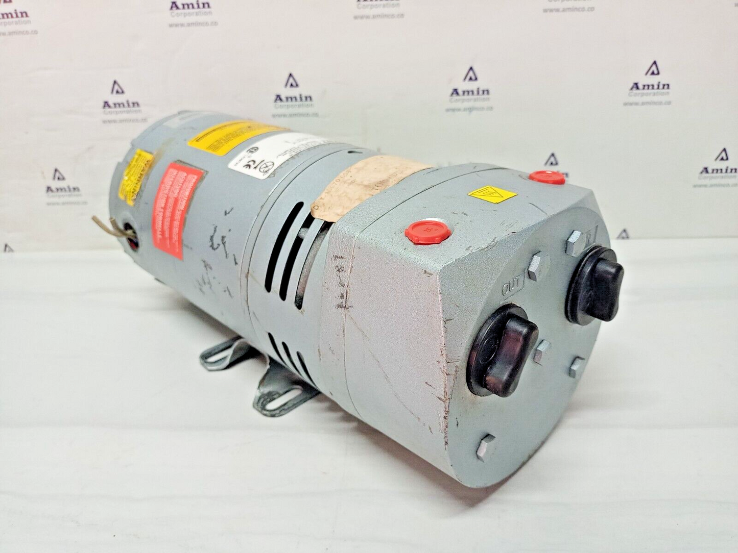 Gast 0523-703Q-G588DX Rotary vane Vacuum pump 1/4 hp, 100-115/220-230V