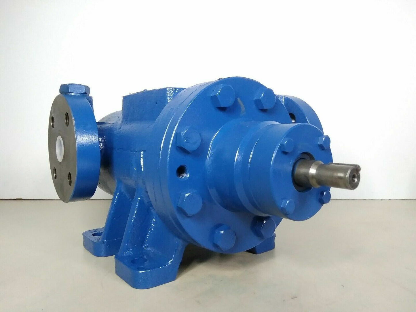 Kosaka Model GH-3T-15 Triple screw oil pump