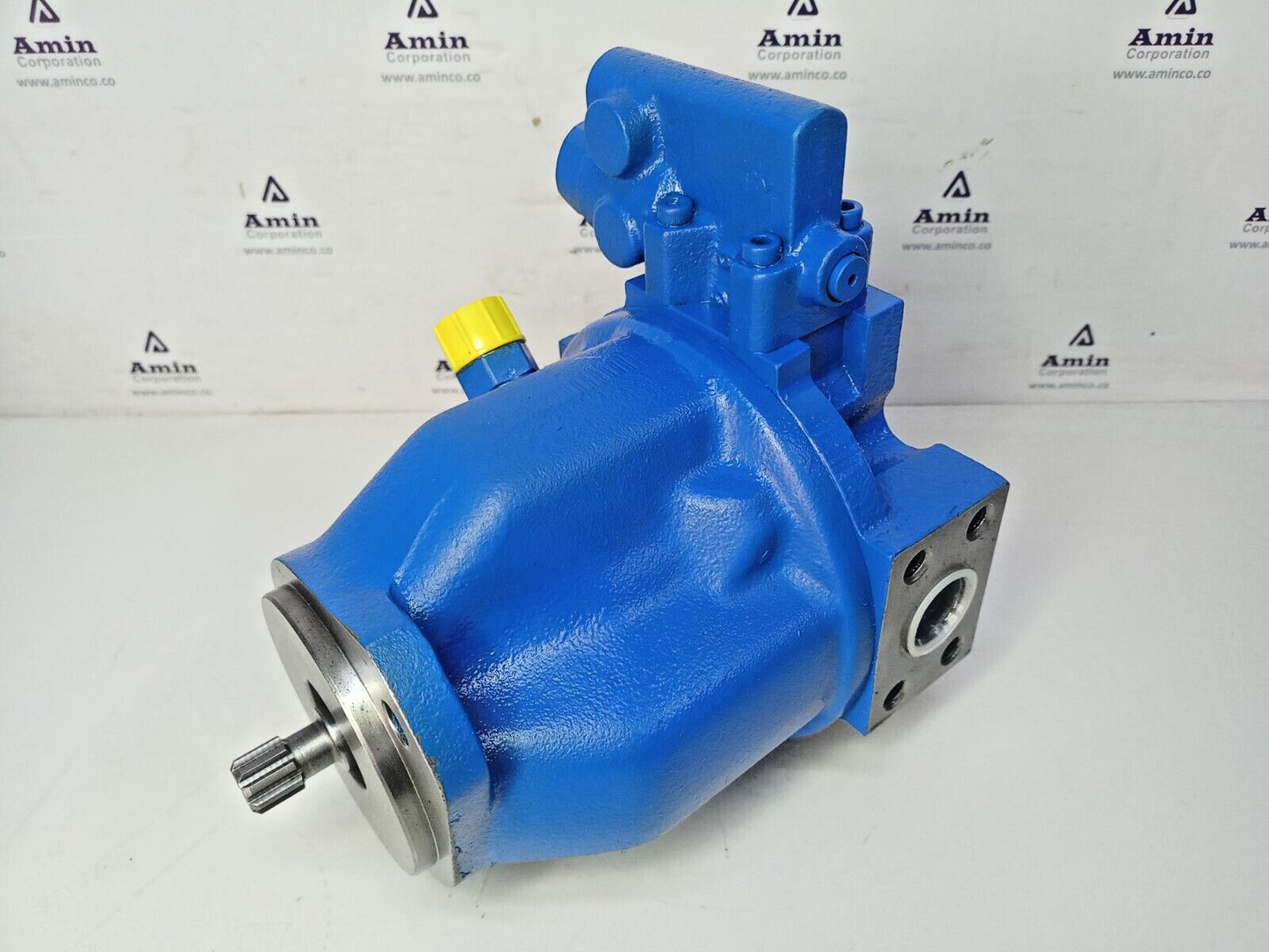 Uchida-Hydromatik A10V16DR1RS8 Axial piston variable pump A10 V16DR1 RS8