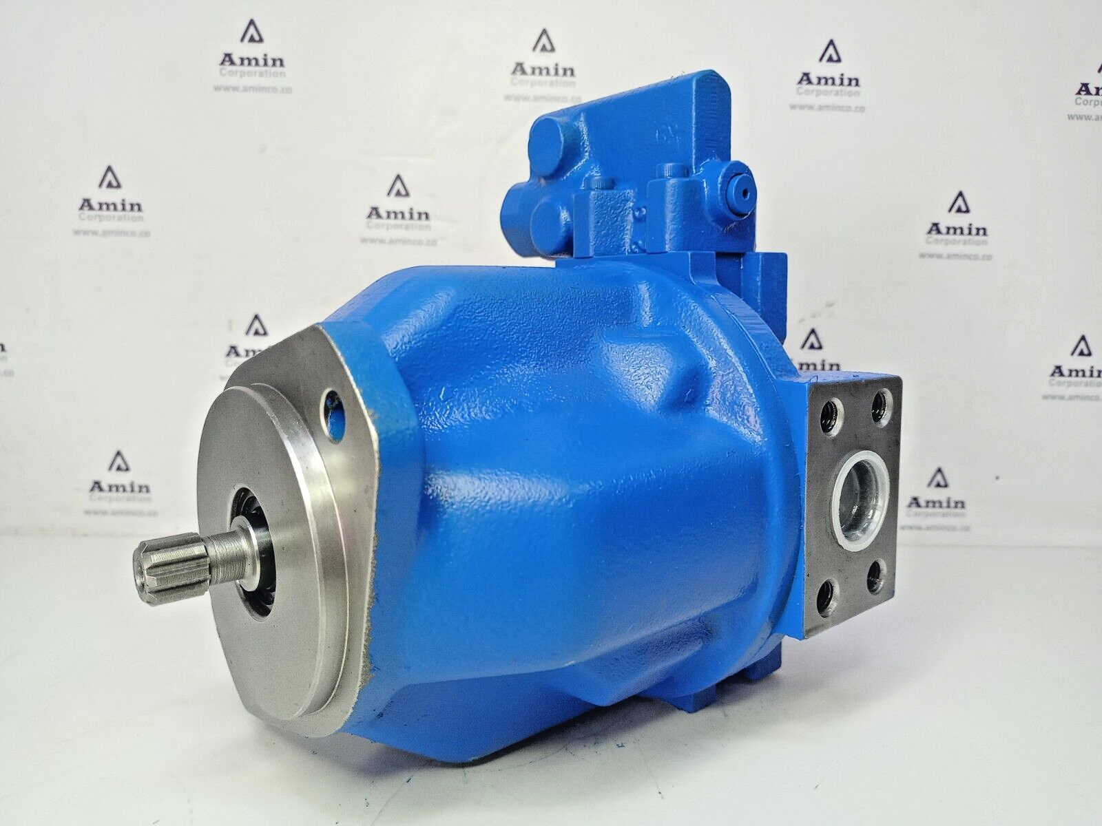 Uchida-Hydromatik A10V16DR1RS8 Axial piston variable pump A10 V16DR1 RS8