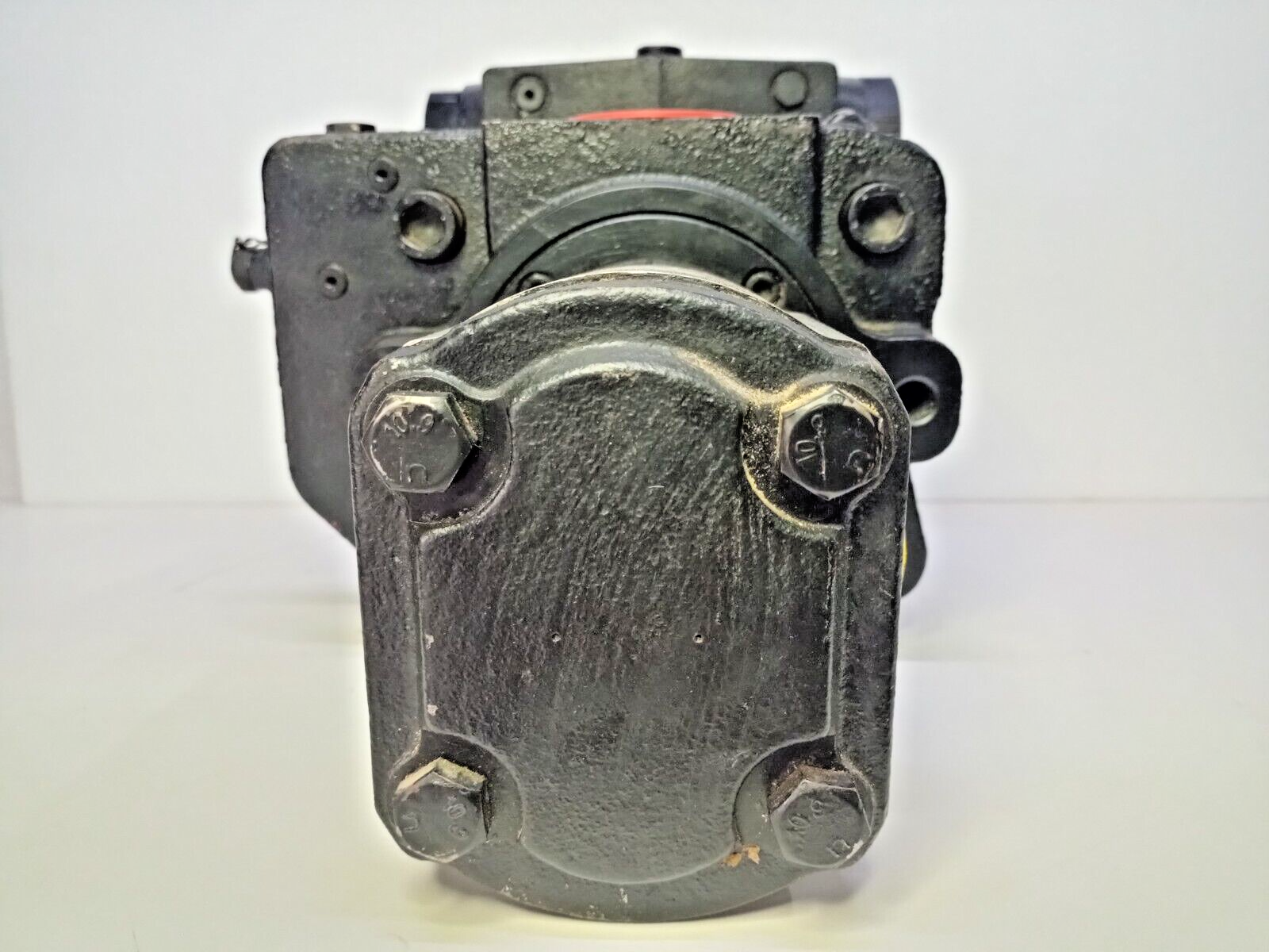 Oilgear PVM-098-A2UB-LDFY-P-1NNSN-AN-20-154 with Haldex 250702-005