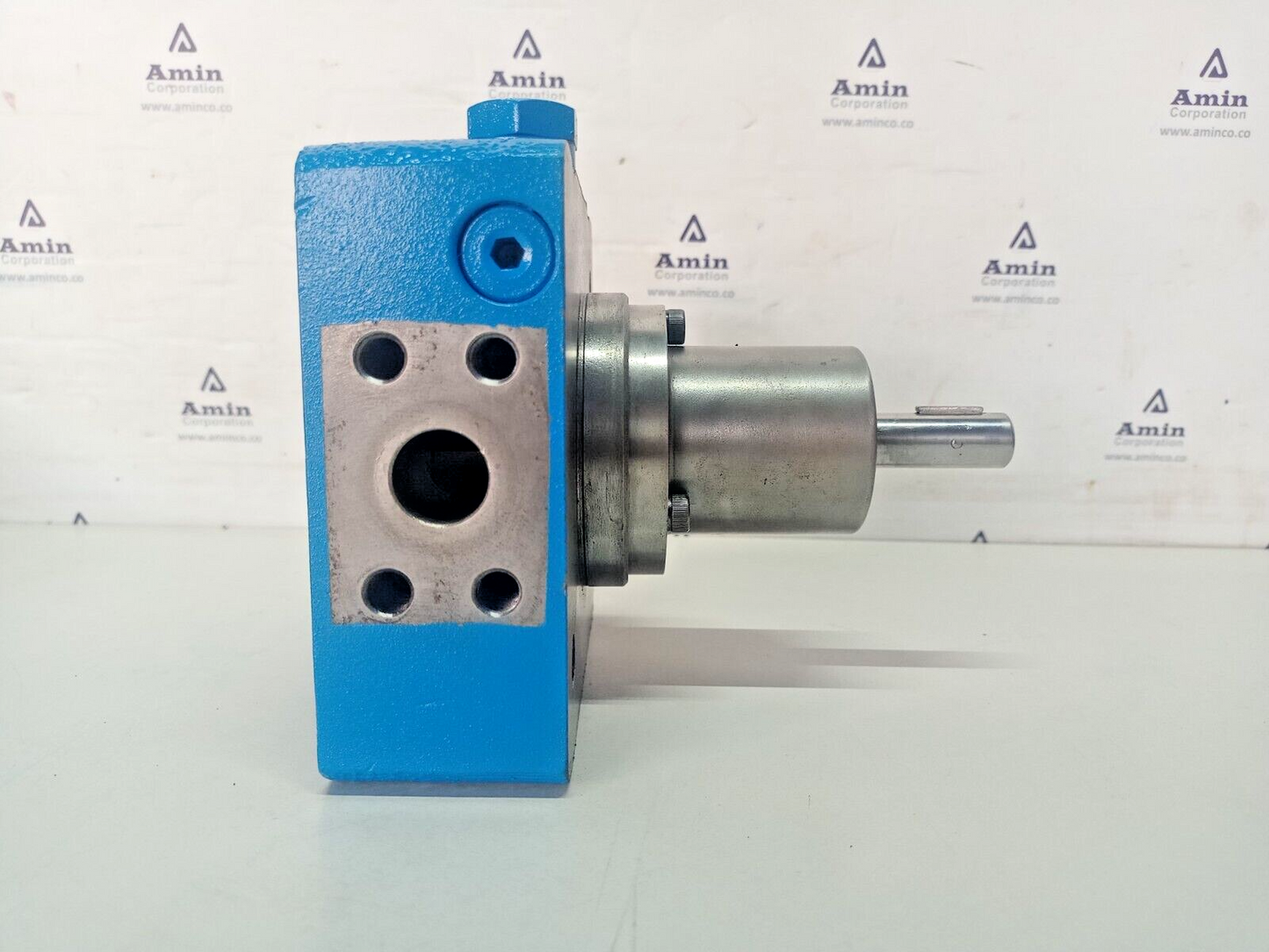 Tuthill pump 1012-2S7ICC Hydraulic internal gear pump 1000-series pump